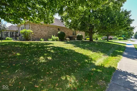 675 Caesar Dr, Avon, IN 46123 photo 41