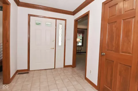 675 Caesar Dr, Avon, IN 46123 photo 4