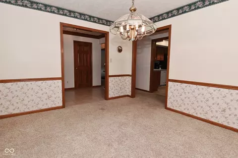 675 Caesar Dr, Avon, IN 46123 photo 8