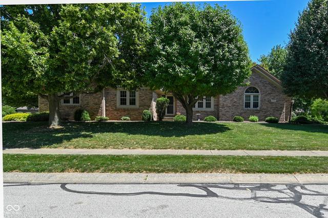 675 Caesar Dr, Avon, IN 46123