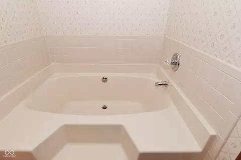 675 Caesar Dr, Avon, IN 46123 photo 23