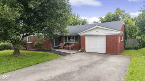 598 Edgewood Dr, Sellersburg, IN 47172