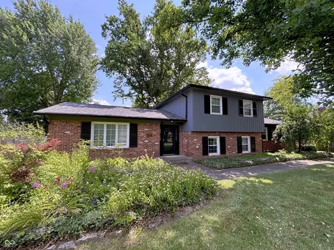 5345 E 77th St, Indianapolis, IN 46250