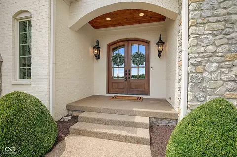 Entry Way - 8264 W Fall Creek Dr, Pendleton, IN 46064 photo 1 of 7