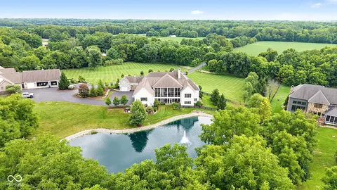 View/Area - 8264 W Fall Creek Dr, Pendleton, IN 46064 photo 7 of 9