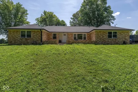 647 N 100 W, Franklin, IN 46131