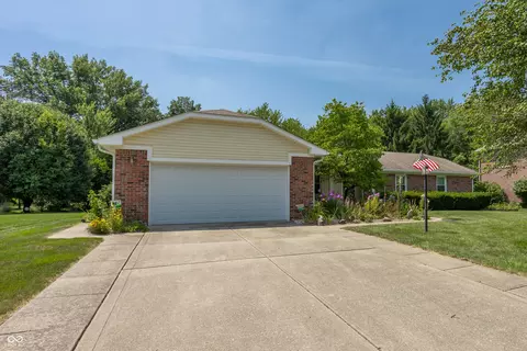 7175 W Anton Way, New Palestine, IN 46163