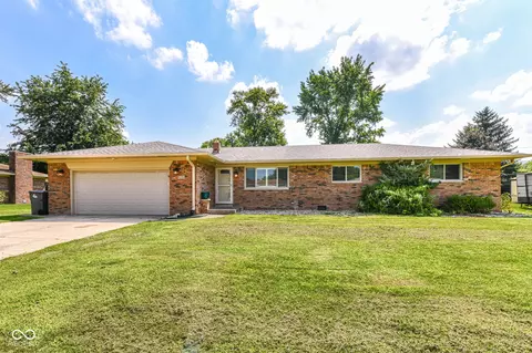 8245 Palmetto Ln, Indianapolis, IN 46217
