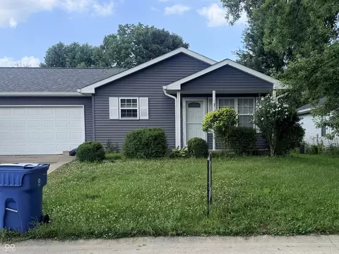 73 Queenswood Ct, Greencastle, IN 46135