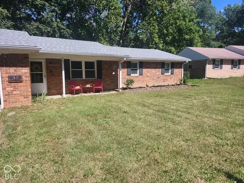 48 Knoll Crest Ct, West Lafayette, IN 47906
