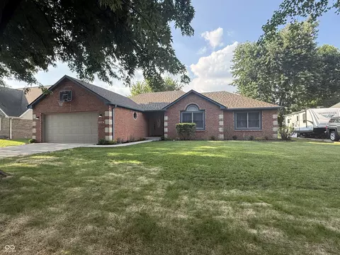 118 W Edgewood Ave, Indianapolis, IN 46217