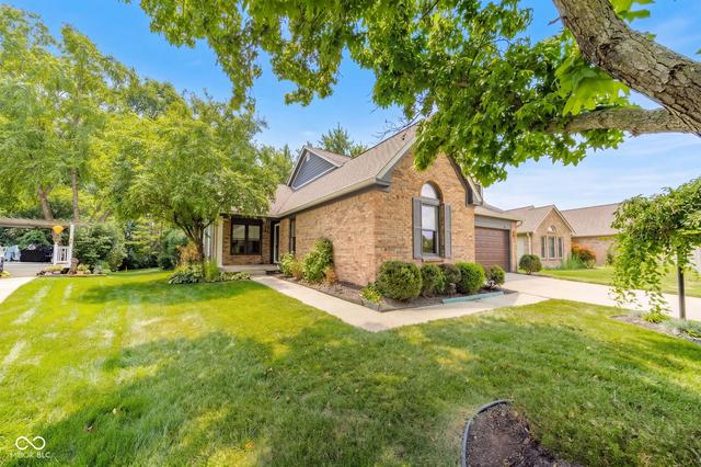 7253 Wolffe Dr, Fishers, IN 46038