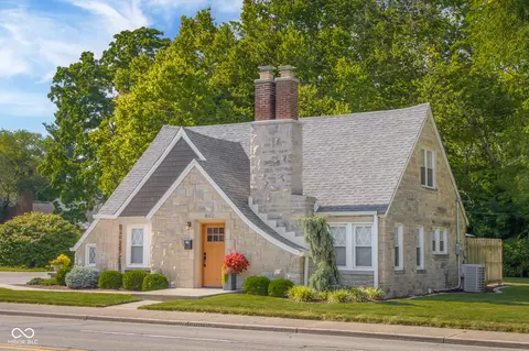 Exterior - 802 25th, Columbus, IN 47201 photo 3 of 14