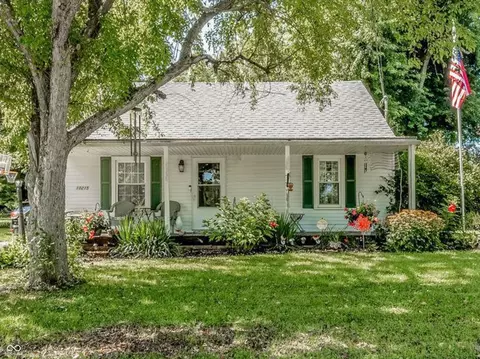 10215 E Muncie St, Selma, IN 47383