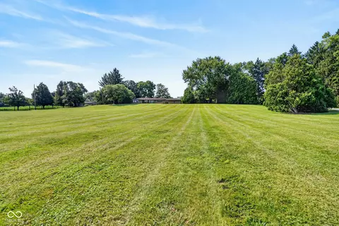Exterior - 1220 S State Road 67, Pendleton, IN 46064 photo 3 of 22