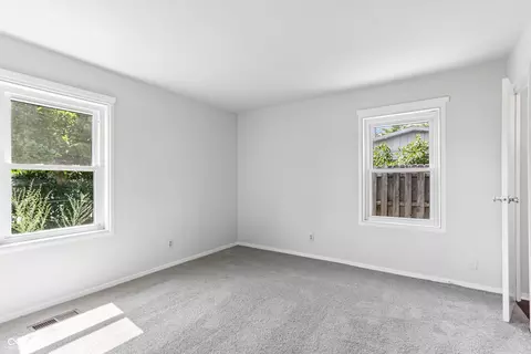 Bedroom - 1006 Longfellow Ln, Plainfield, IN 46168 photo 4 of 7