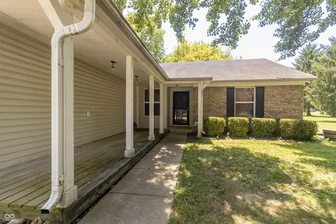 Exterior - 101 Canterbury Rd, Pendleton, IN 46064 photo 3 of 11