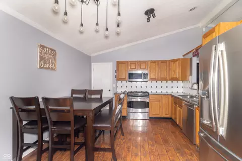 Kitchen - 101 Canterbury Rd, Pendleton, IN 46064 photo 1 of 3