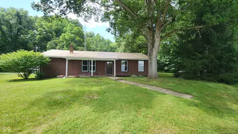 1577 W State Road 32, Veedersburg, IN 47987