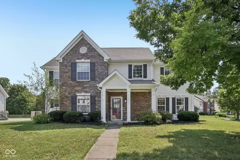 17857 Forreston Oak Dr, Noblesville, IN 46062