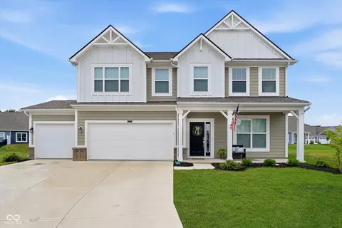 12378 Rooster Ct, Noblesville, IN 46060