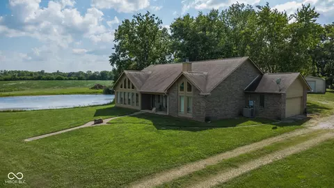 4094 S County Road 200 E, Clayton, IN 46118