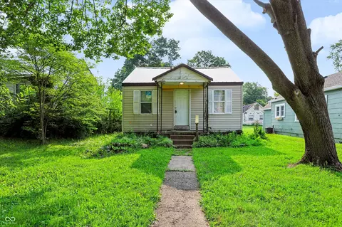 2102 S Biltmore, Muncie, IN 47302