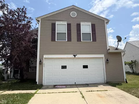 1501 Round Lake Rd, Greenwood, IN 46143
