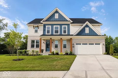 1069 Gatewick Ct, Greenwood, IN 46143