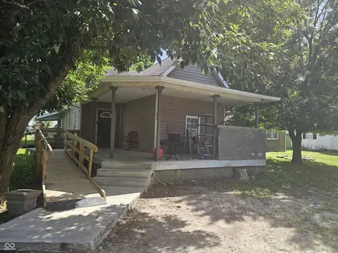 1253 Congress St, Middletown, IN 47356