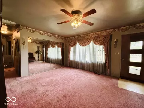 Living - 415 E 28th St, Muncie, IN 47302 photo 1 of 1