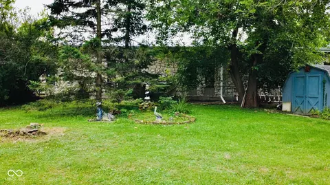Exterior - 415 E 28th St, Muncie, IN 47302 photo 4 of 4