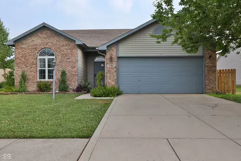 1704 Creekside Dr, Brownsburg, IN 46112