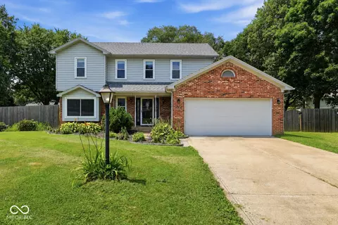 245 Whispering Willow Ct, Noblesville, IN 46060