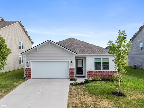 6950 Bauer Creek Ct, Whitestown, IN 46075