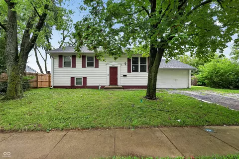 3651 Decamp Dr, Indianapolis, IN 46226