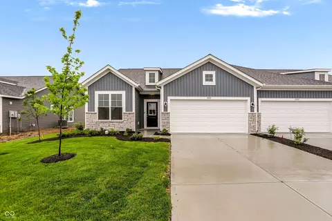 2031 Foothill Dr, Greenfield, IN 46140