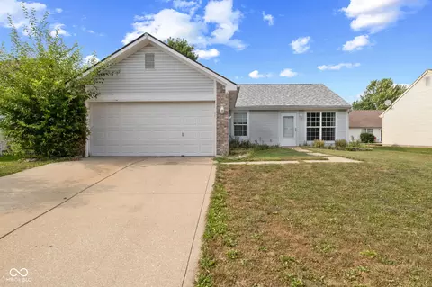 716 Rose Ln, Brownsburg, IN 46112