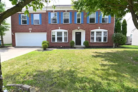 10421 Parmer Cir, Fishers, IN 46038