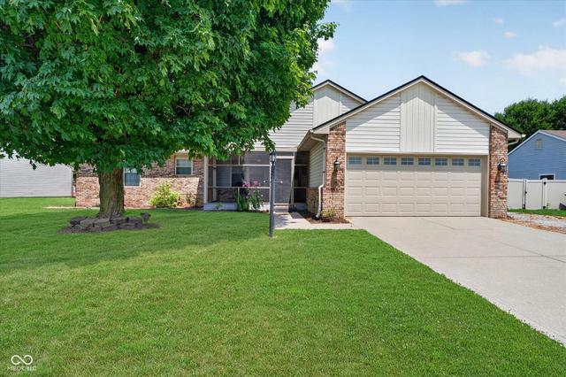 5664 Pine Knoll Blvd, Noblesville, IN 46062
