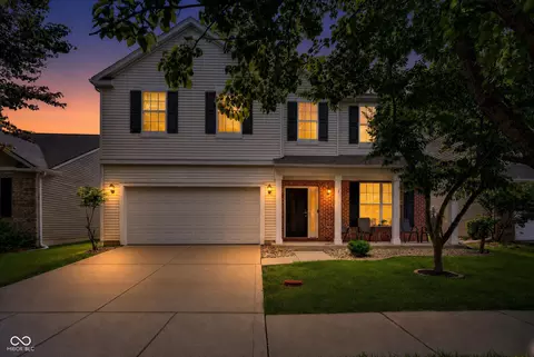 13024 W Elster Way, Fishers, IN 46037