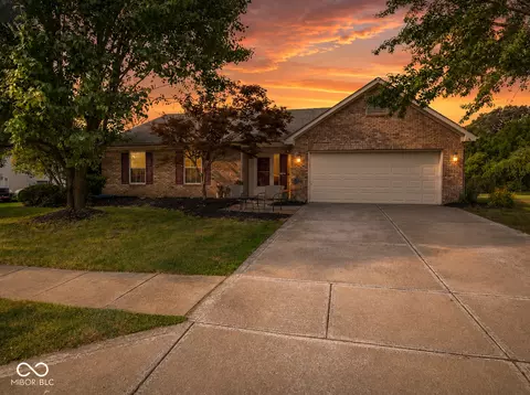 10121 Cornith Way, Avon, IN 46123