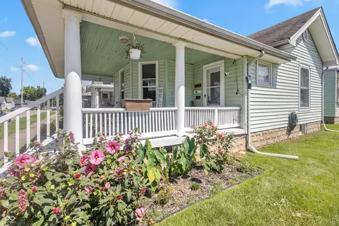 1403 Pearl St, Columbus, IN 47201