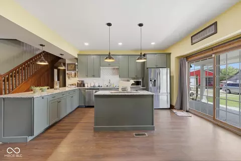 Kitchen - 7380 E 25th St, Columbus, IN 47203 photo 1 of 4