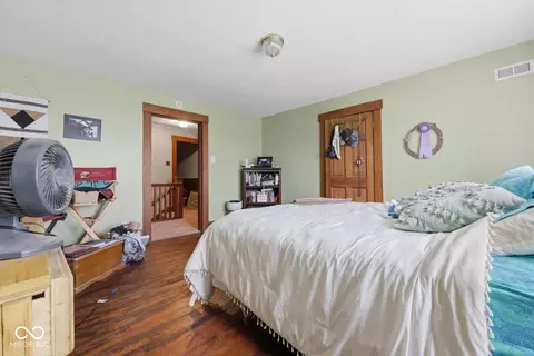Bedroom - 7380 E 25th St, Columbus, IN 47203 photo 2 of 2