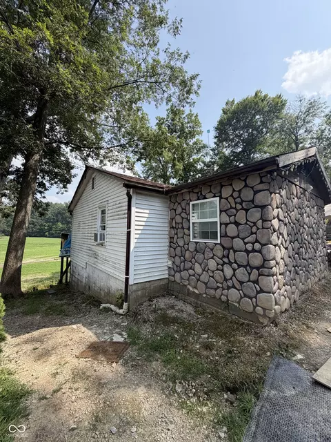 4503 E North Rd, Greensburg, IN 47240
