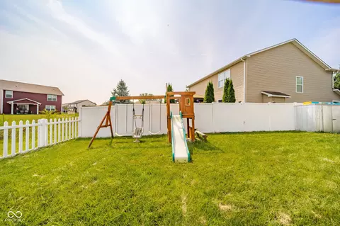 Exterior - 1685 Fair Weather Dr, Pendleton, IN 46064 photo 7 of 13