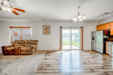 Living - 1685 Fair Weather Dr, Pendleton, IN 46064 photo 1 of 4