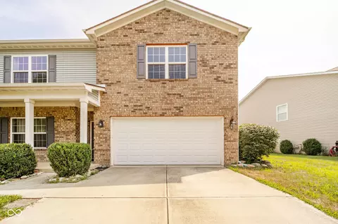 Exterior - 1685 Fair Weather Dr, Pendleton, IN 46064 photo 2 of 13