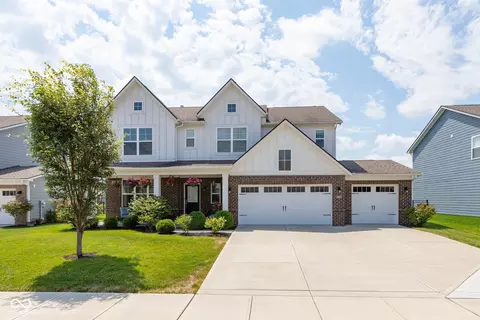 16125 Lavina Ln, Fishers, IN 46040